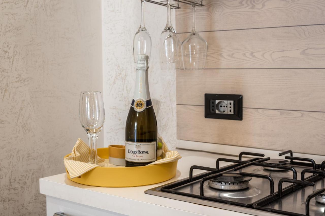 Yhellow Home Comfy Apartment バーリ エクステリア 写真